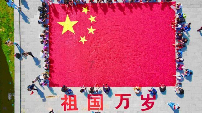沙漠前行